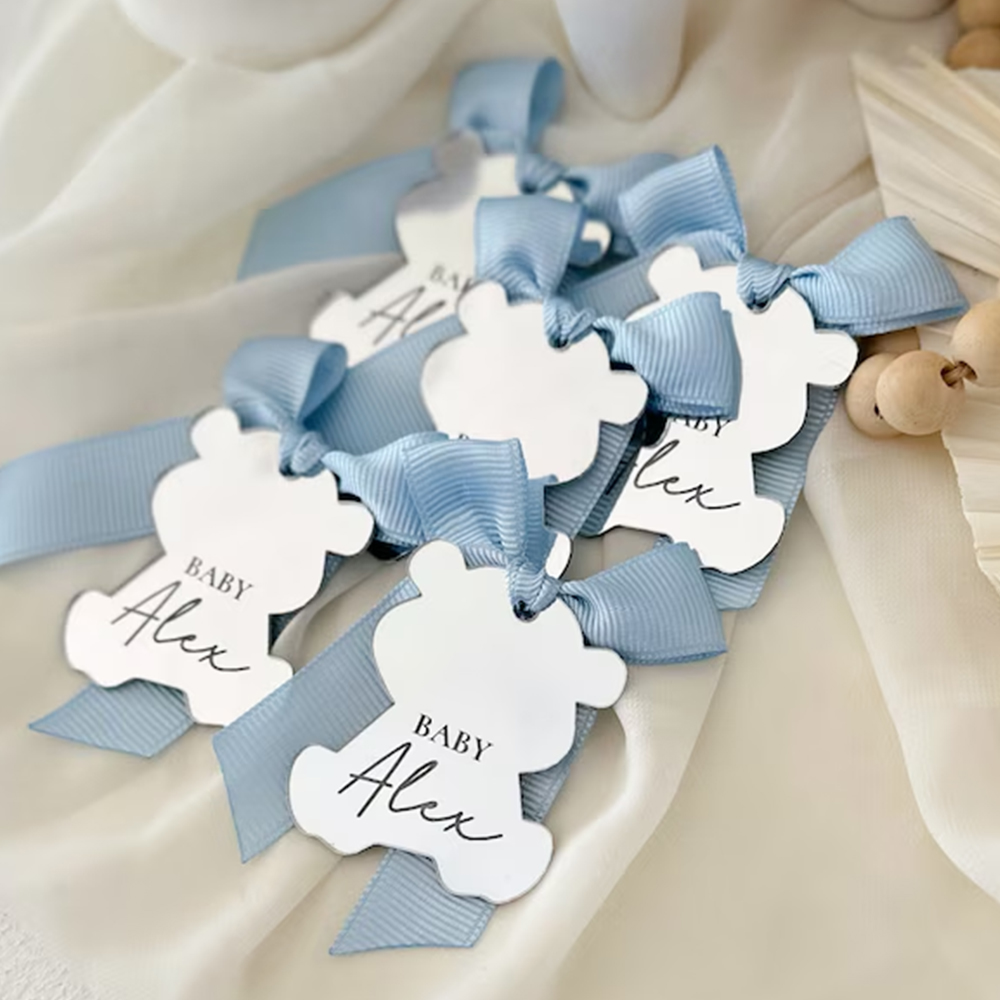 Baby Clothing Places - 20/50/80/100pcs ส่วนบุคคลแท็กหมีโลโก้แกะสลักอะคริลิคหมวดหมู่ Boy Baptism ชื่อเด็กหมวดหมู่งานแต่งงานเสื้อผ้า Place