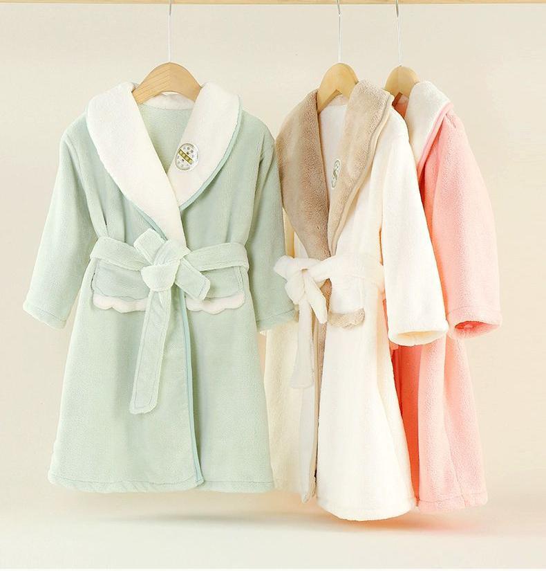 เด็กการ์ตูน Robe ฤดูหนาว Coral - Baby Gown Nightwear บทวิจารณ์และราคา